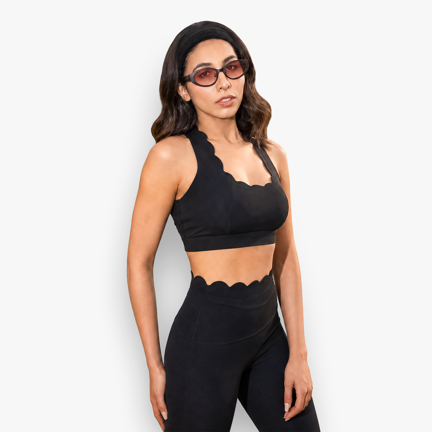 The Scallop Legging in Moon Black